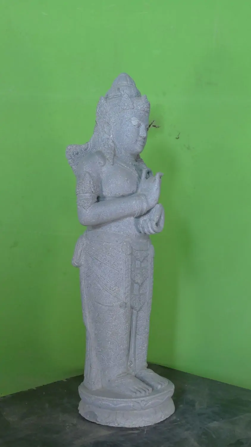  Product image 4 of the product “Standing Dewi Sri, “Turning of the Wheel”, 100cm Height, Riverstone, Stone Dewi Sri ”
